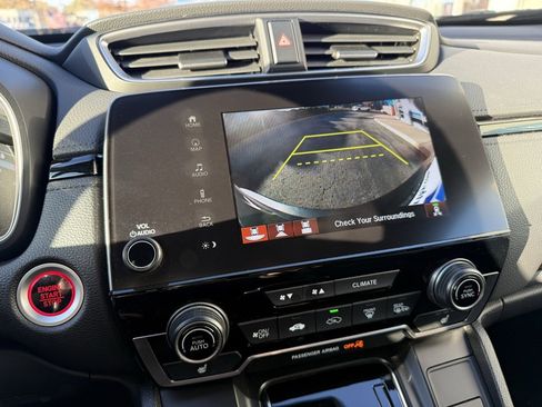 Used 2021 Honda CR-V Touring image 6
