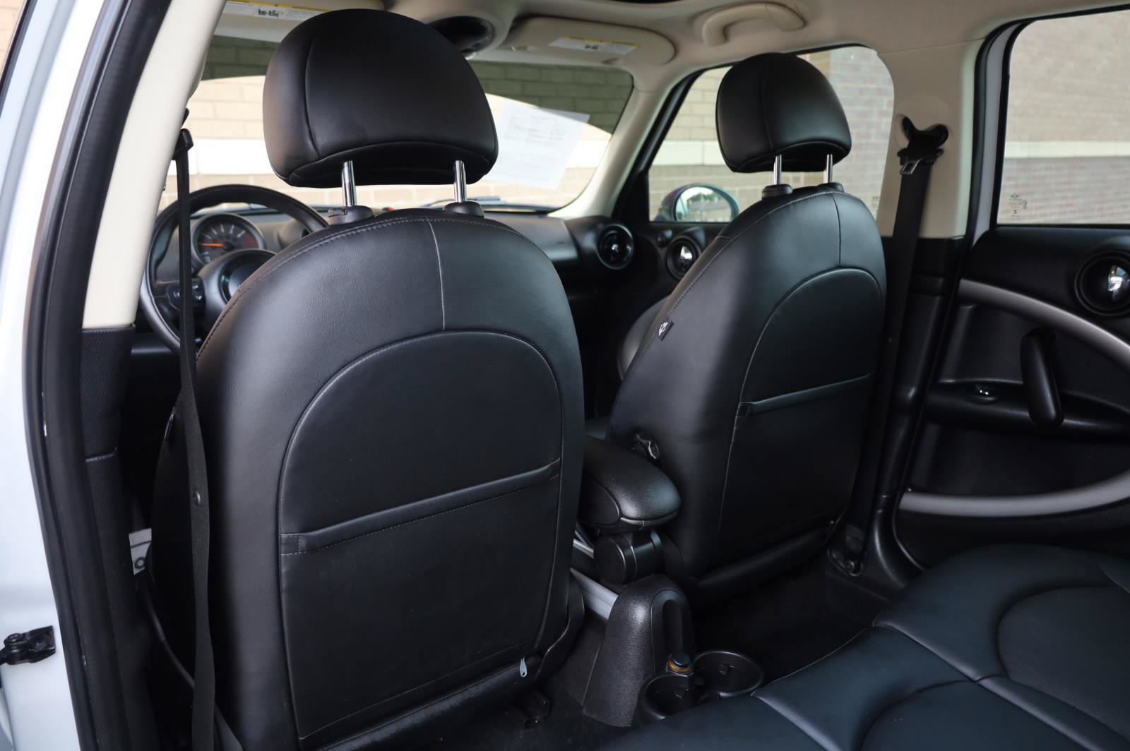 Used 2016 MINI Cooper Countryman FWD image 21