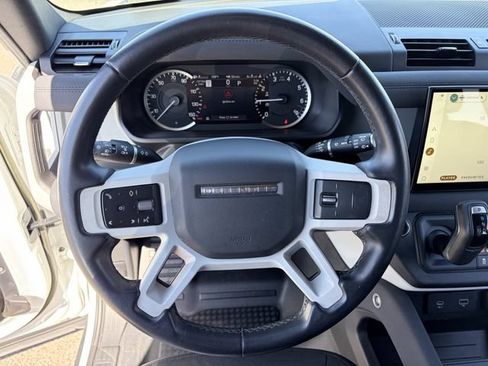 Used 2023 Land Rover Defender 130 SE AWD/4WD image 9