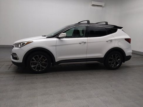 Used 2018 Hyundai Santa Fe Sport AWD/4WD image 2
