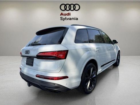 Certified 2025 Audi Q7 3.0T Premium Plus w/ Premium Plus Package AWD/4WD image 7