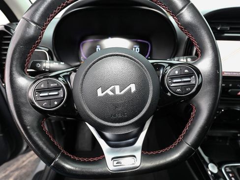 Used 2023 Kia Soul GT-Line image 14
