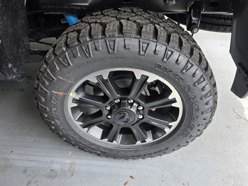 New 2026 RAM 2500 Tradesman AWD/4WD image 37