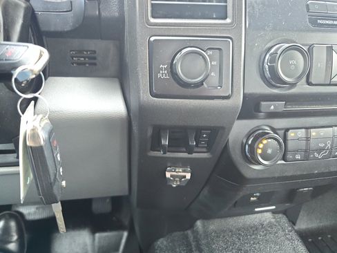 Used 2018 Ford F350 XL image 26