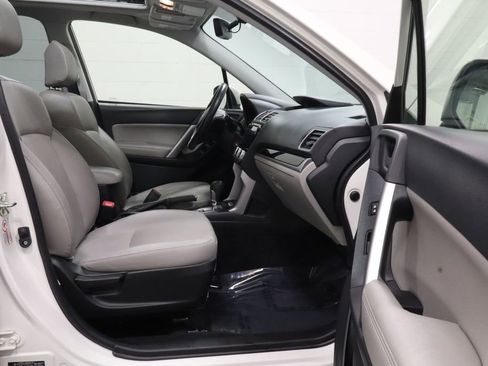 Used 2018 Subaru Forester 2.5i Limited AWD/4WD image 17