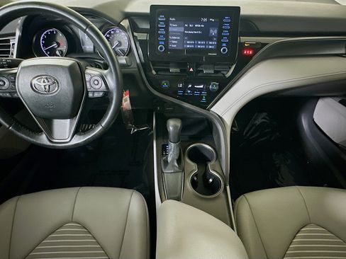 Used 2021 Toyota Camry SE FWD image 26