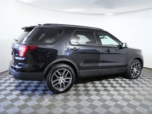 Used 2016 Ford Explorer Sport AWD/4WD image 8