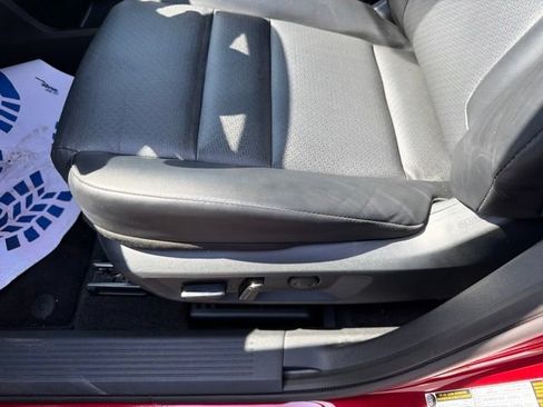 Used 2023 Nissan Rogue SV w/ SV Premium B Package FWD image 11