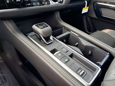 New 2026 Nissan Pathfinder Platinum w/ Cargo Package FWD image 28