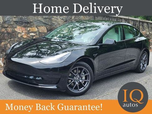 Used 2023 Tesla Model 3 Standard Range RWD image 1