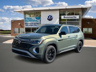 New 2026 Volkswagen Atlas Peak Edition