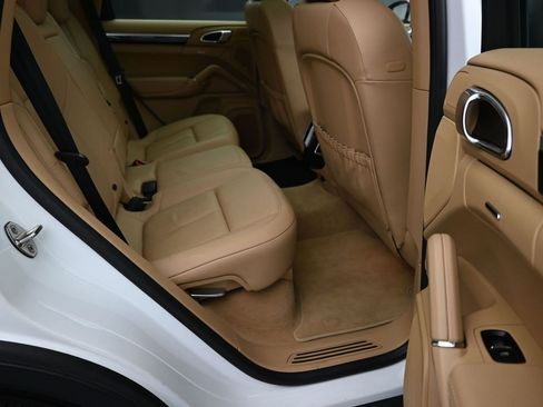 Used 2014 Porsche Cayenne Diesel image 23