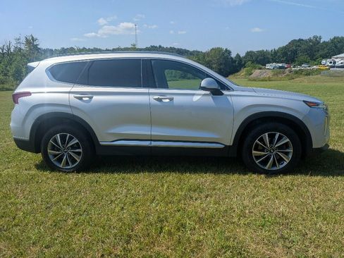 Used 2020 Hyundai Santa Fe SEL w/ Convenience Package image 3