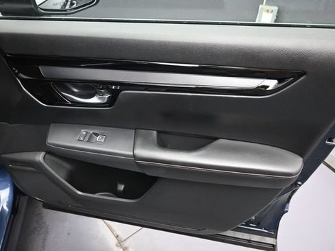 Used 2025 Honda CR-V Sport Touring image 31