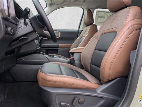 New 2025 Ford Bronco Sport Outer Banks image 16