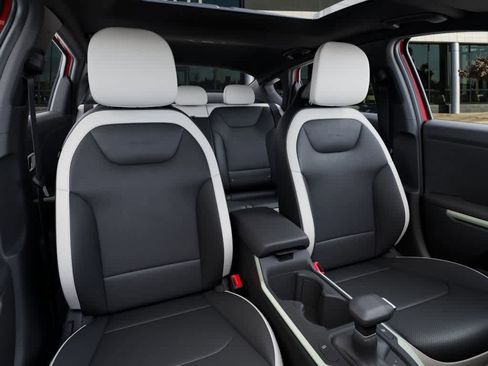 New 2025 Kia K4 GT-Line w/ GT-Line Premium Package image 15