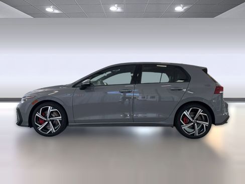 New 2026 Volkswagen Golf SE image 2