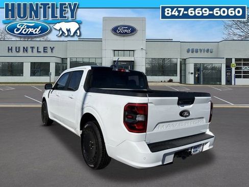 Used 2025 Ford Maverick Lobo image 5