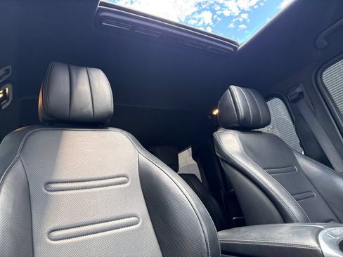 Used 2022 Mercedes-Benz G 550 w/ Exclusive Interior Package image 19