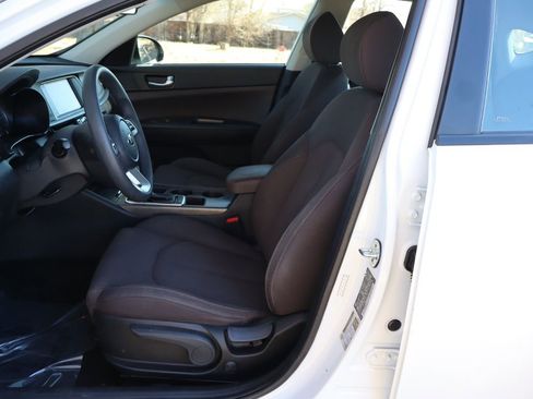 Used 2020 Kia Optima LX image 19