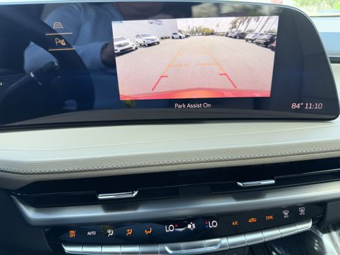 Certified 2024 Cadillac XT4 Premium Luxury w/ Cold Weather Package FWD image 21