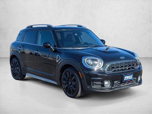 Used 2018 MINI Cooper Countryman S image 3