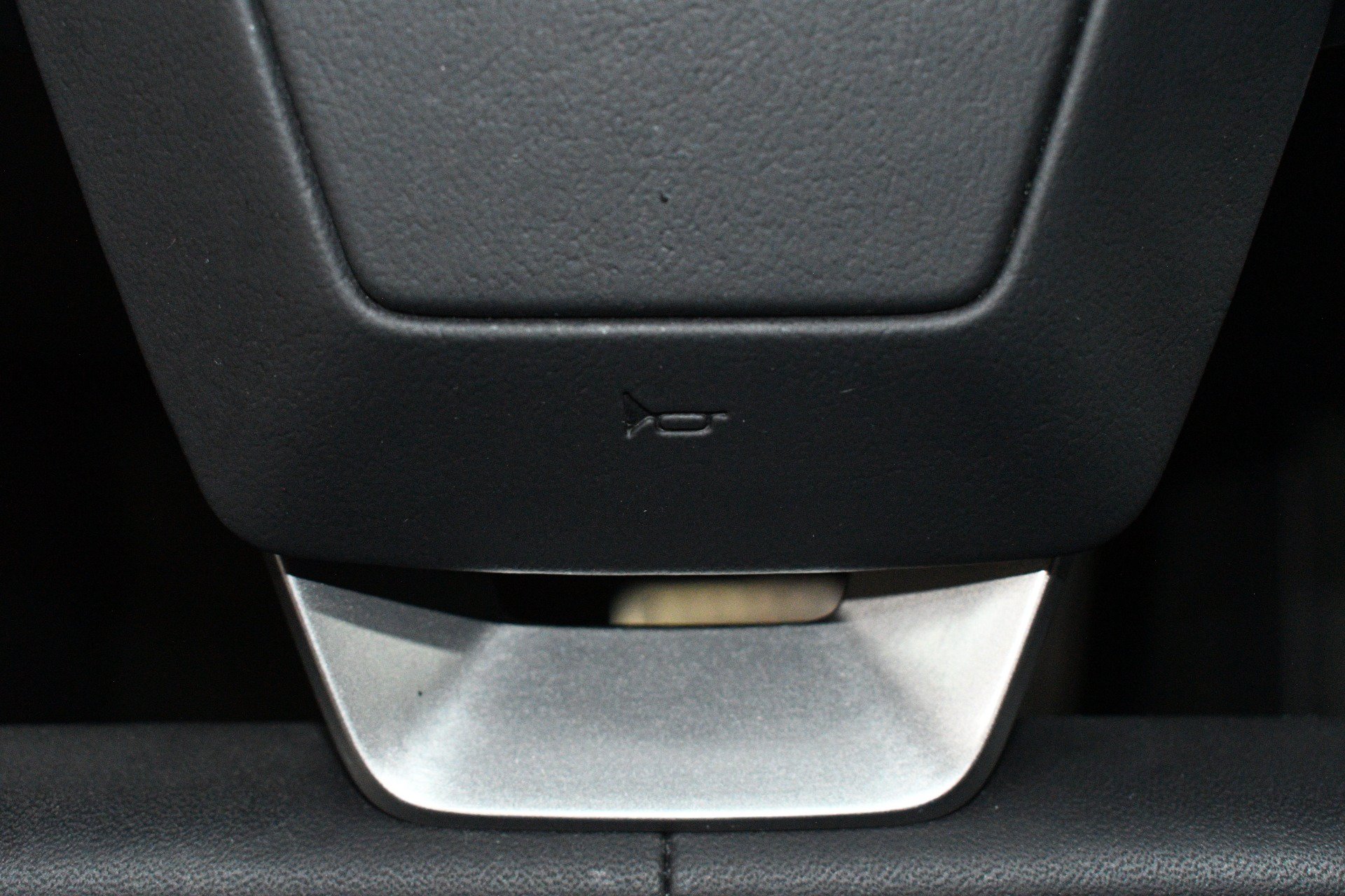 Used 2024 Tesla Cybertruck AWD Crew Cab image 30