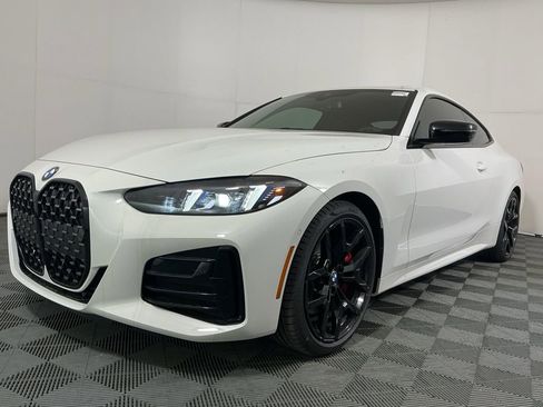 New 2026 BMW 430i Coupe w/ M Sport Package RWD image 2