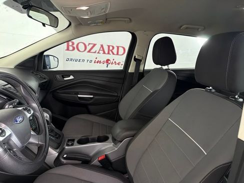 Used 2015 Ford Escape SE FWD image 11