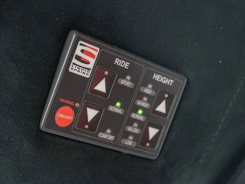 Used 2016 Ford F450 XLT w/ XLT Interior Package image 31