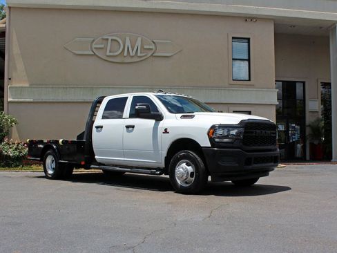 Used 2024 RAM 3500 Tradesman w/ Max Tow Package AWD/4WD image 5