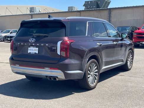 Used 2024 Hyundai Palisade Calligraphy AWD/4WD image 3