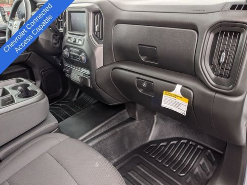 Used 2025 Chevrolet Silverado 2500 W/T w/ WT Convenience Package image 33