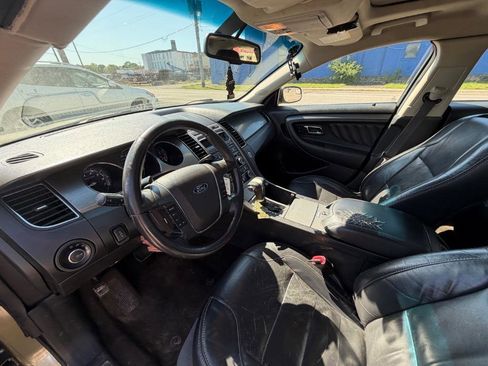Used 2012 Ford Taurus SEL FWD image 11