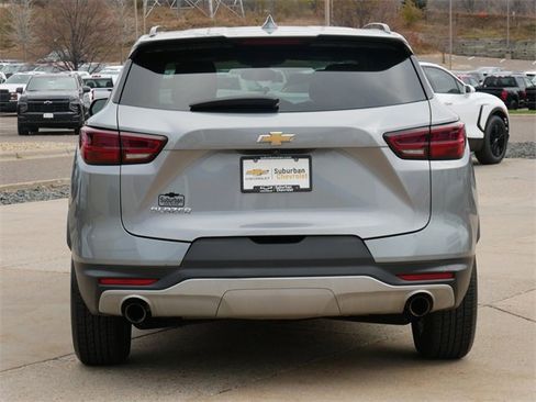 Used 2023 Chevrolet Blazer LT image 6