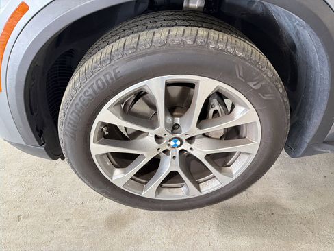 Used 2024 BMW X5 sDrive40i image 9