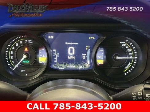 Used 2024 Jeep Wrangler Unlimited Rubicon 4xe image 12