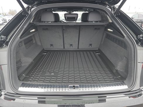 New 2026 Audi Q8 Premium Plus image 17