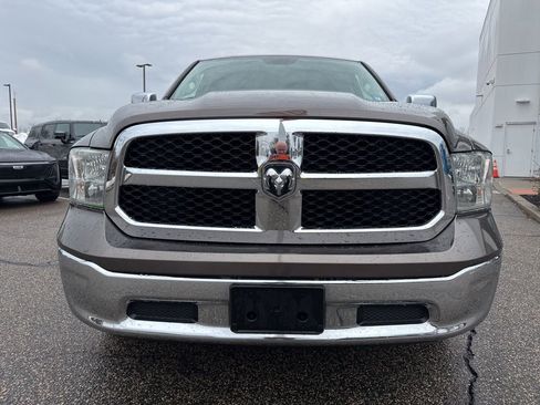 Used 2018 RAM 1500 Classic SLT image 3