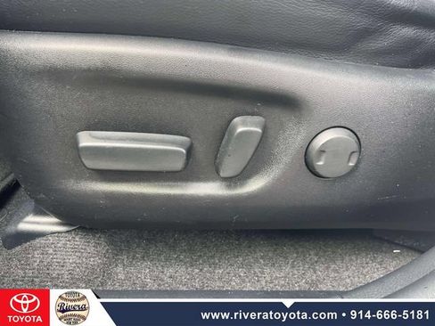 Used 2017 Toyota RAV4 Limited w/ Carpet Mat Package AWD/4WD image 20