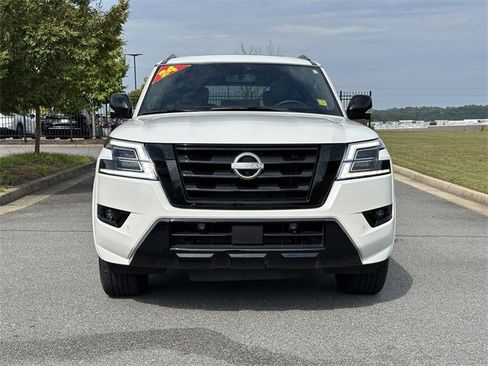 Certified 2024 Nissan Armada SL w/ Midnight Edition Package image 2