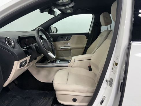 Certified 2026 Mercedes-Benz GLA 250 4MATIC image 7