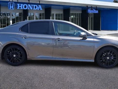 Used 2023 Toyota Camry LE image 9