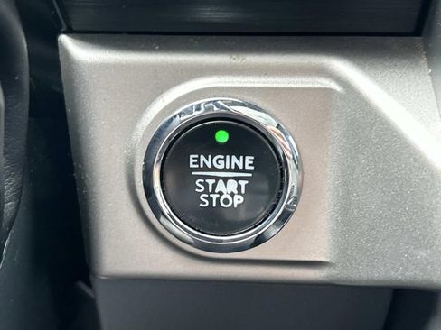 Certified 2021 Ford F150 XLT w/ Equipment Group 302A High RWD image 33