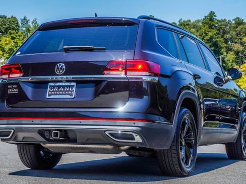 Used 2022 Volkswagen Atlas SE FWD image 12