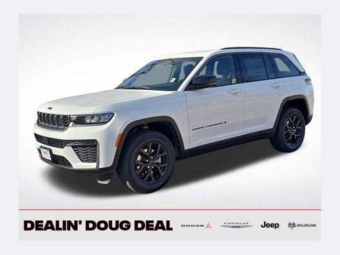 New 2026 Jeep Grand Cherokee Altitude AWD/4WD image 1
