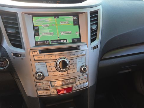 Used 2013 Subaru Outback 2.5i Limited w/ Special Appearance Pkg image 33