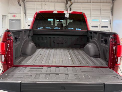 Used 2019 Ford F150 Platinum w/ Equipment Group 701A Luxury AWD/4WD image 10