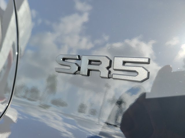 Used 2026 Toyota 4Runner SR5 AWD/4WD image 10