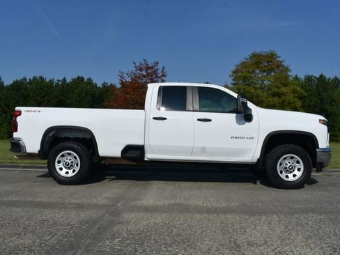 Used 2022 Chevrolet Silverado 2500 W/T w/ WT Convenience Package image 3